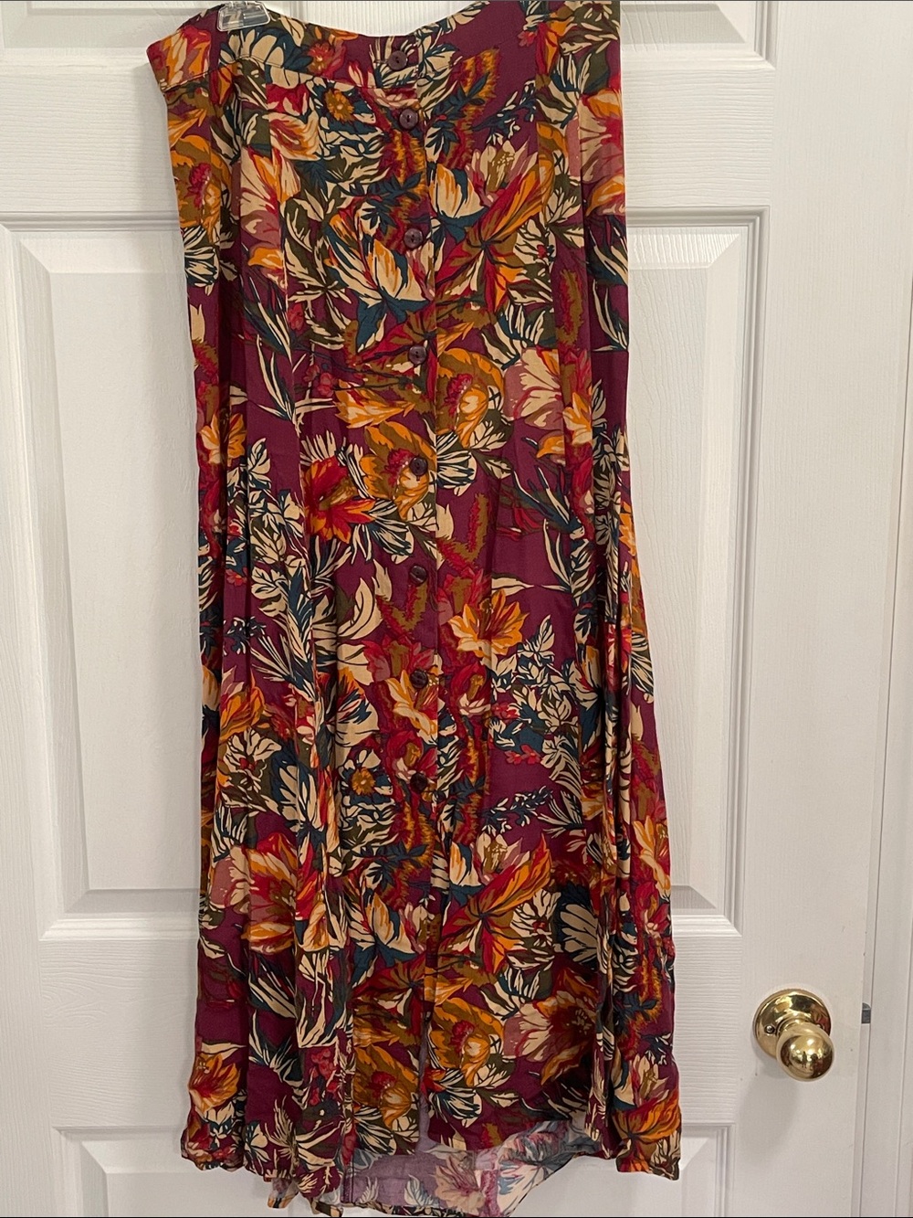 Casual Corner Burgundy Floral Maxi Skirt with Autumn Hues. Size 12